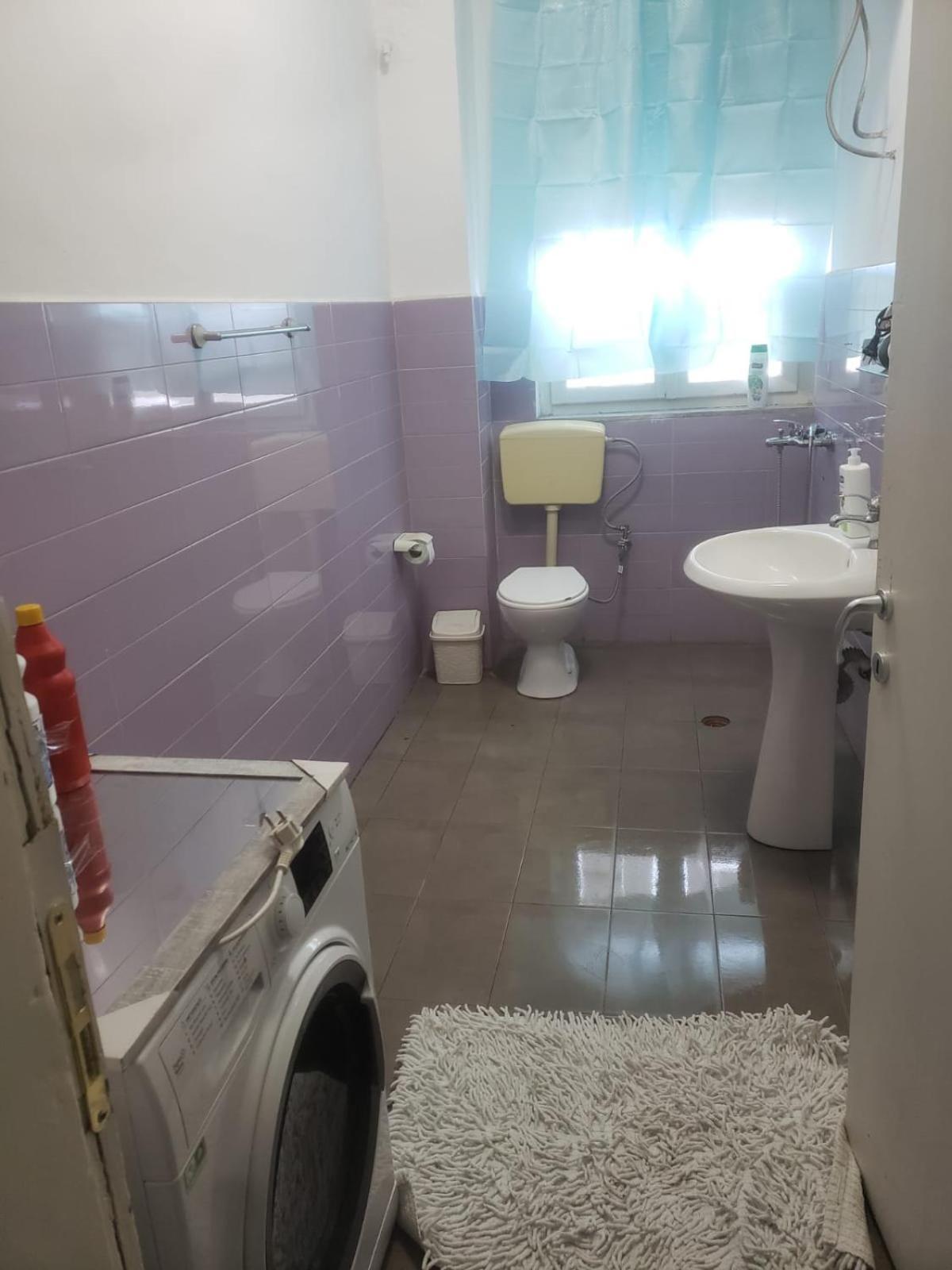 Hostel Oakland Tiran Dış mekan fotoğraf